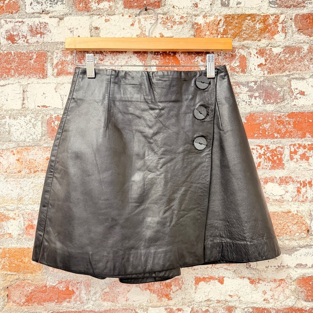 Vintage 90s/Y2K Cache Black Leather Skort